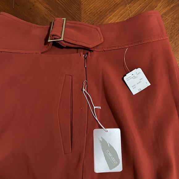 Forever 21 NWT Rust Mini Skirt Juniors Size XS Cut Out Waist Buckle Pockets - Picture 7 of 8